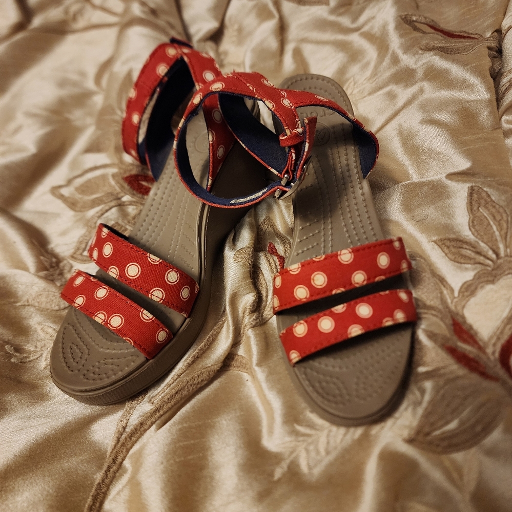 Crocs wedges